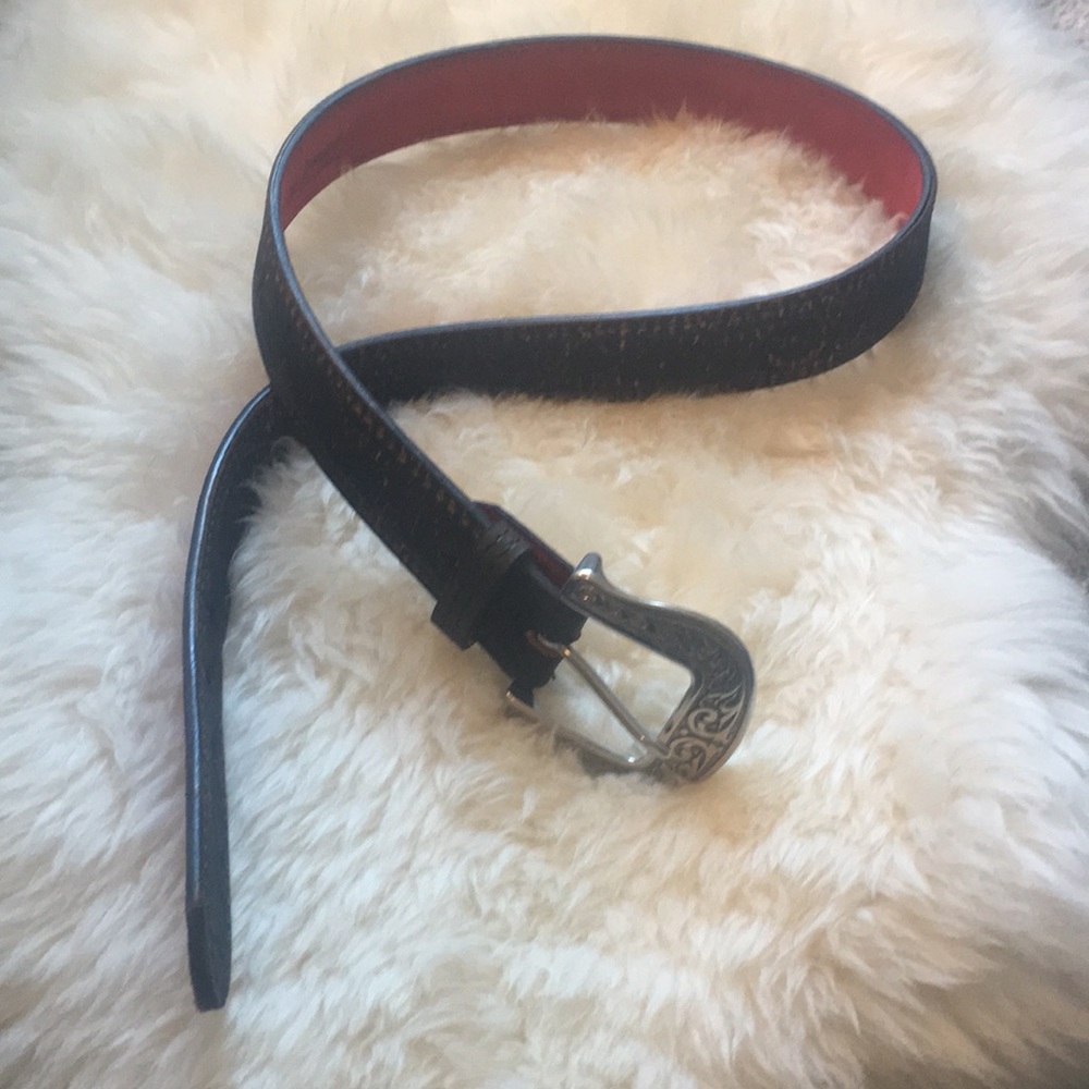 Distressed leather belt